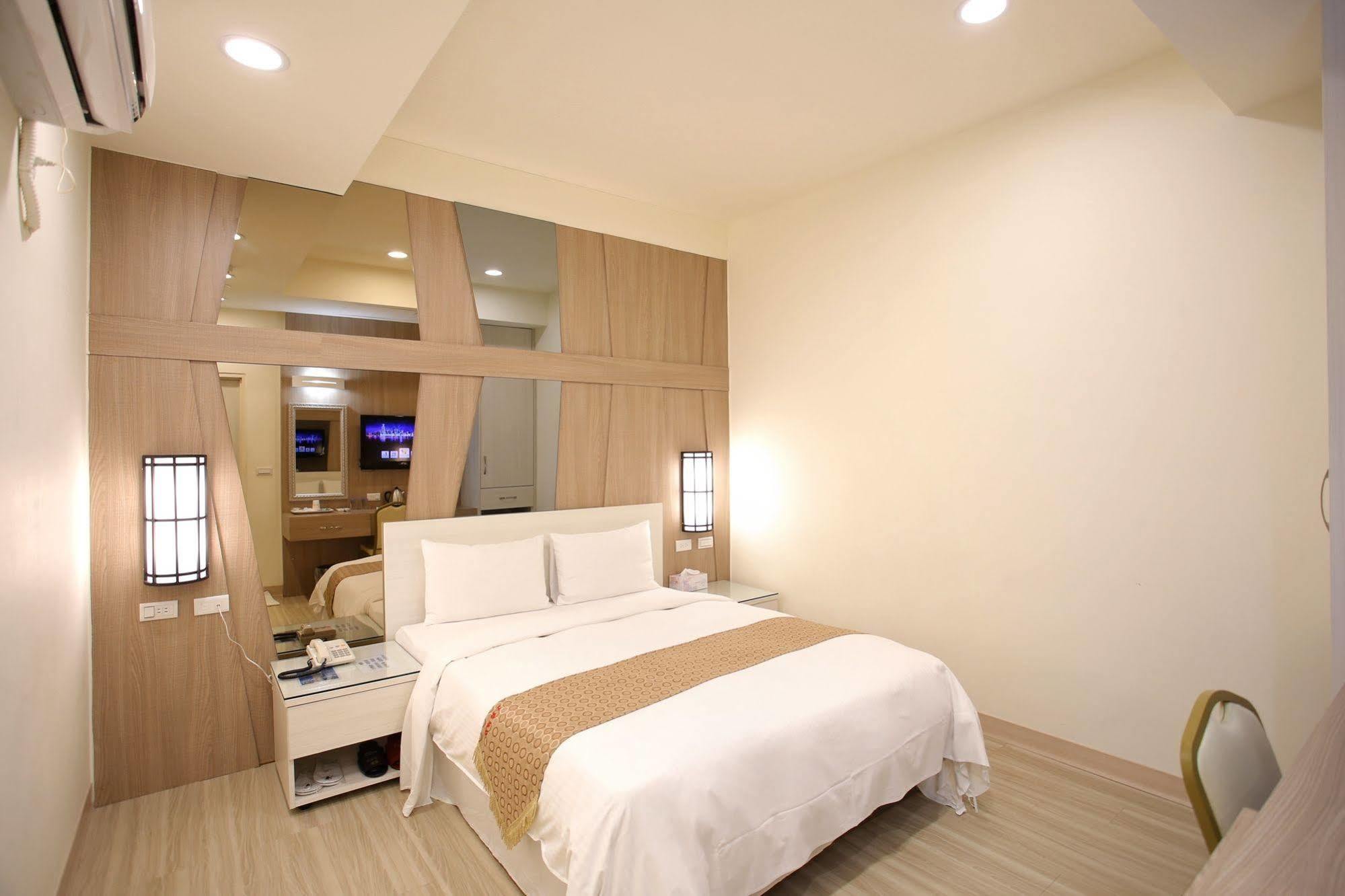 Chengdian Hotel Tajpej Buitenkant foto